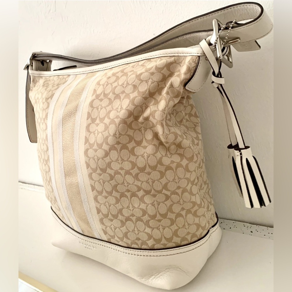 COACH bag LEGACY 2012 NWT condition Duffle Khaki Ivory Signature Glitter Stripe - Picture 3 of 10